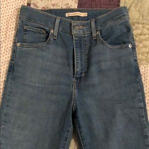 Levi’s Mile High Skinny Jeans